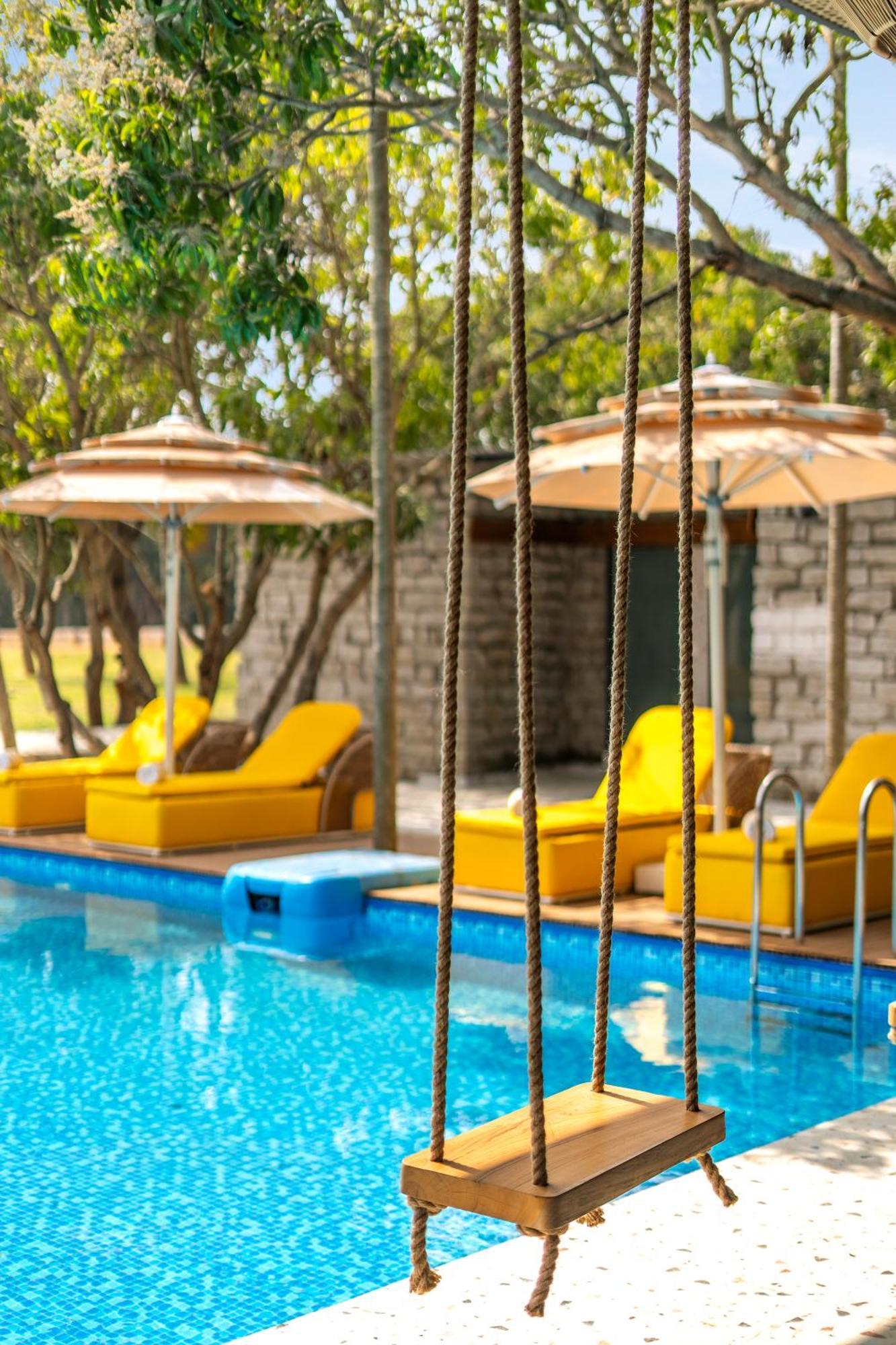 Glamp Wilderness Hotel Nelamangala ภายนอก รูปภาพ
