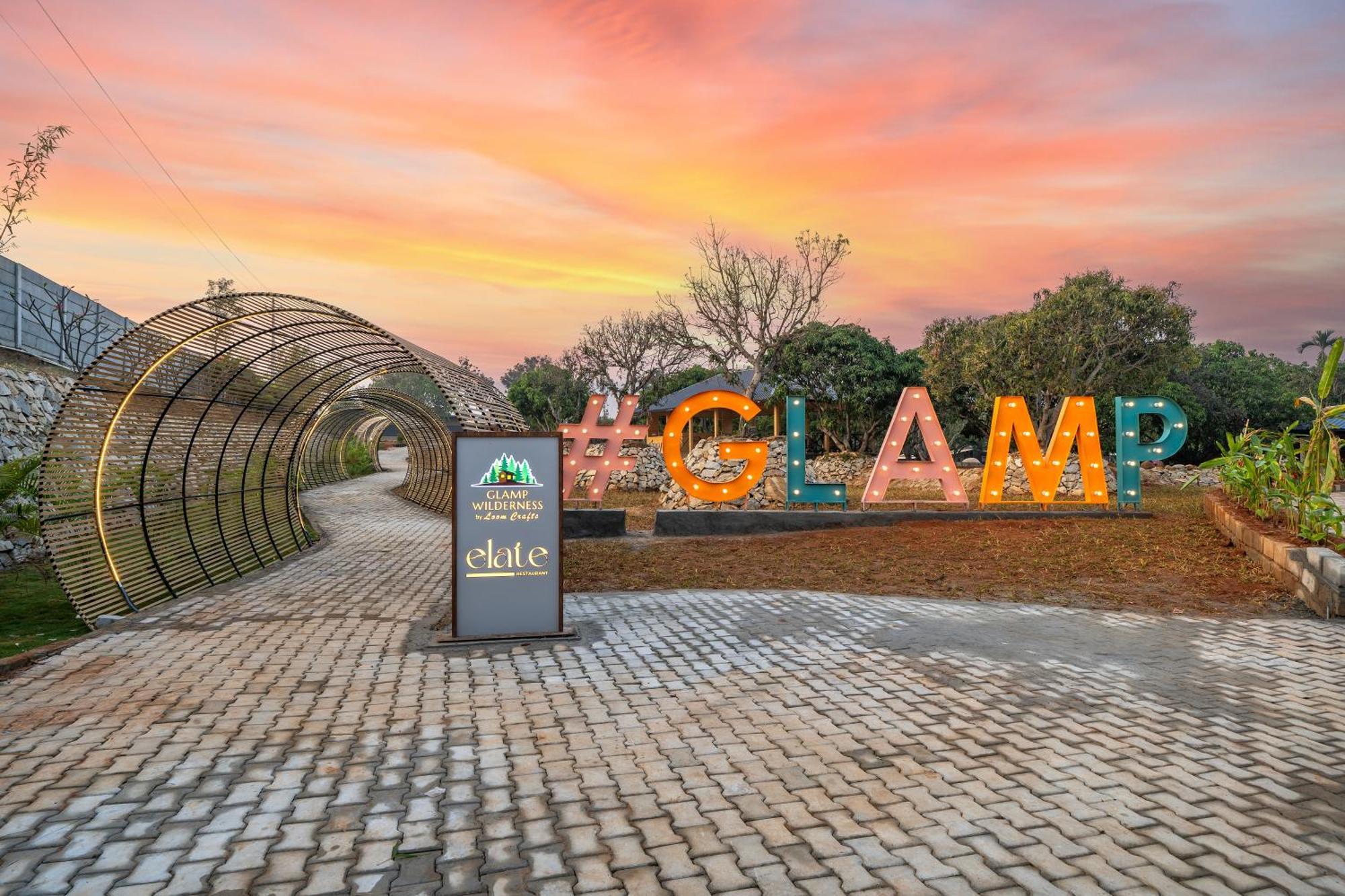 Glamp Wilderness Hotel Nelamangala ภายนอก รูปภาพ