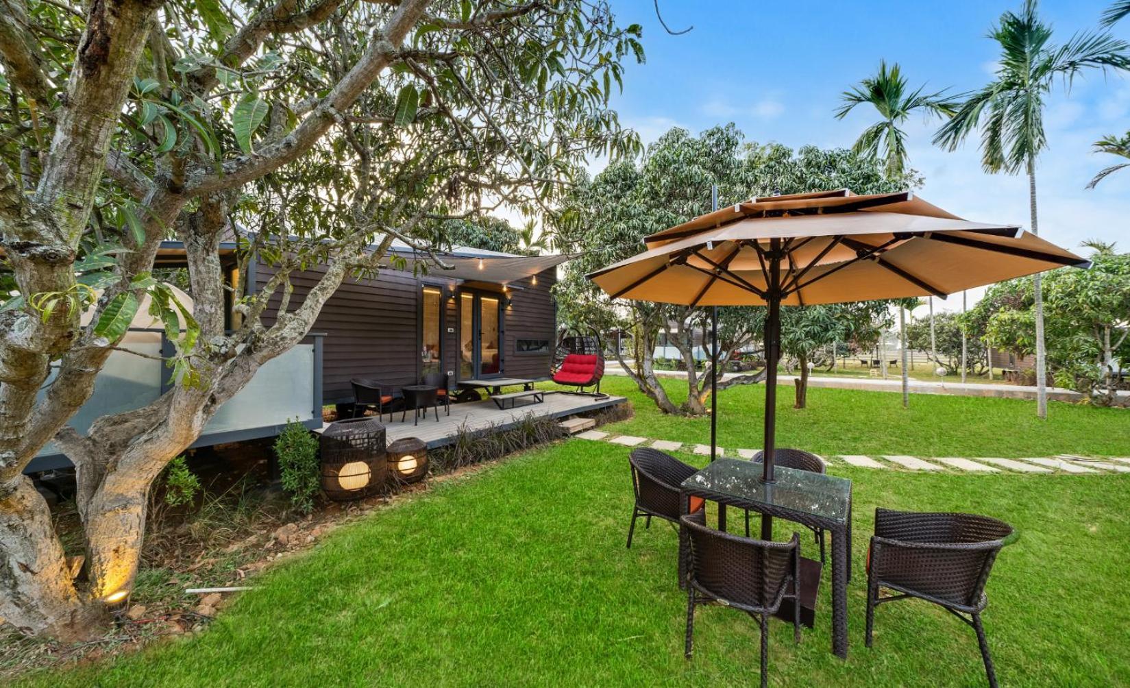 Glamp Wilderness Hotel Nelamangala ภายนอก รูปภาพ